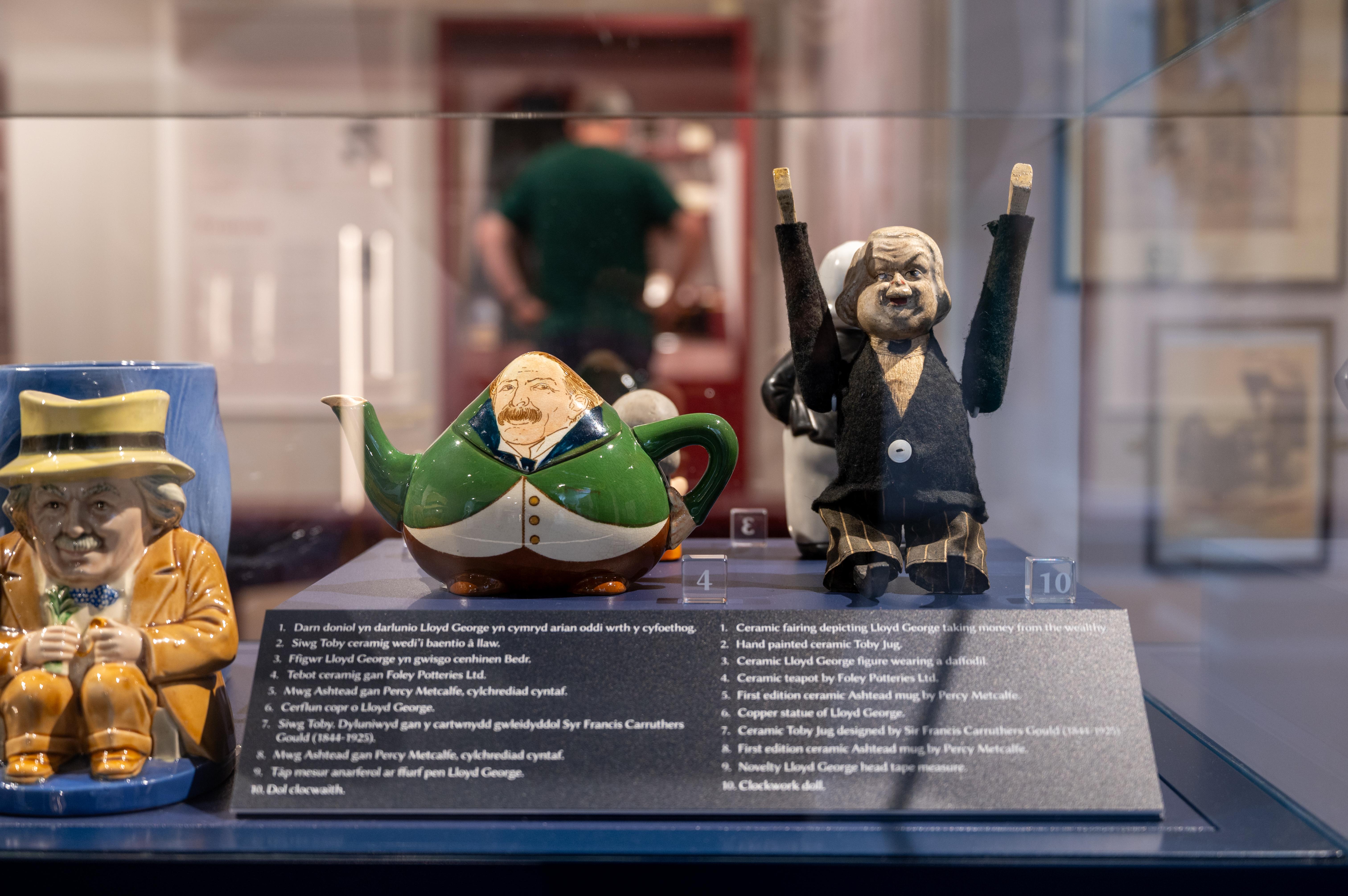 Image of objects from the collection - ceramics